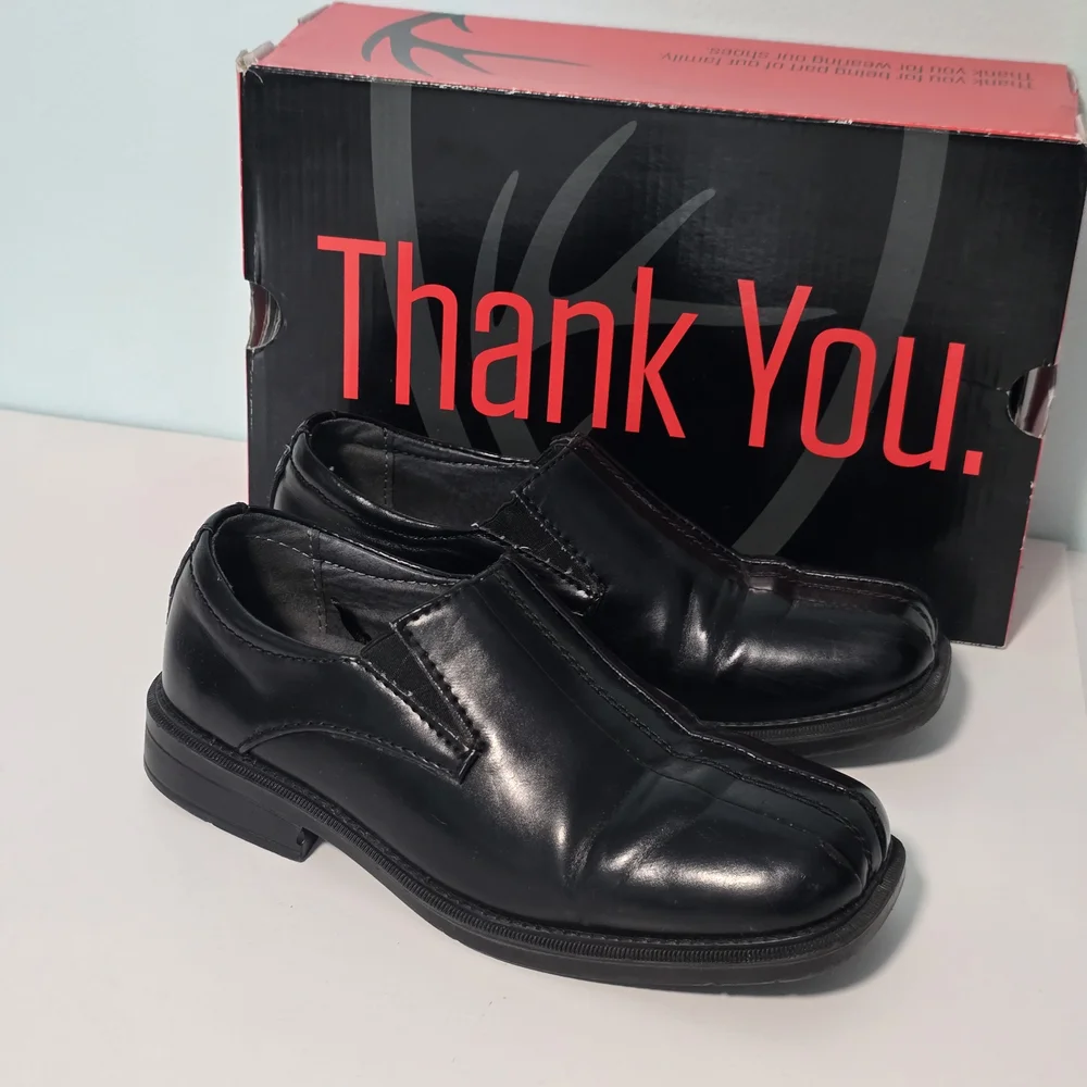 Deer Stags Boys' Size 13.5 Black Dress Shoes